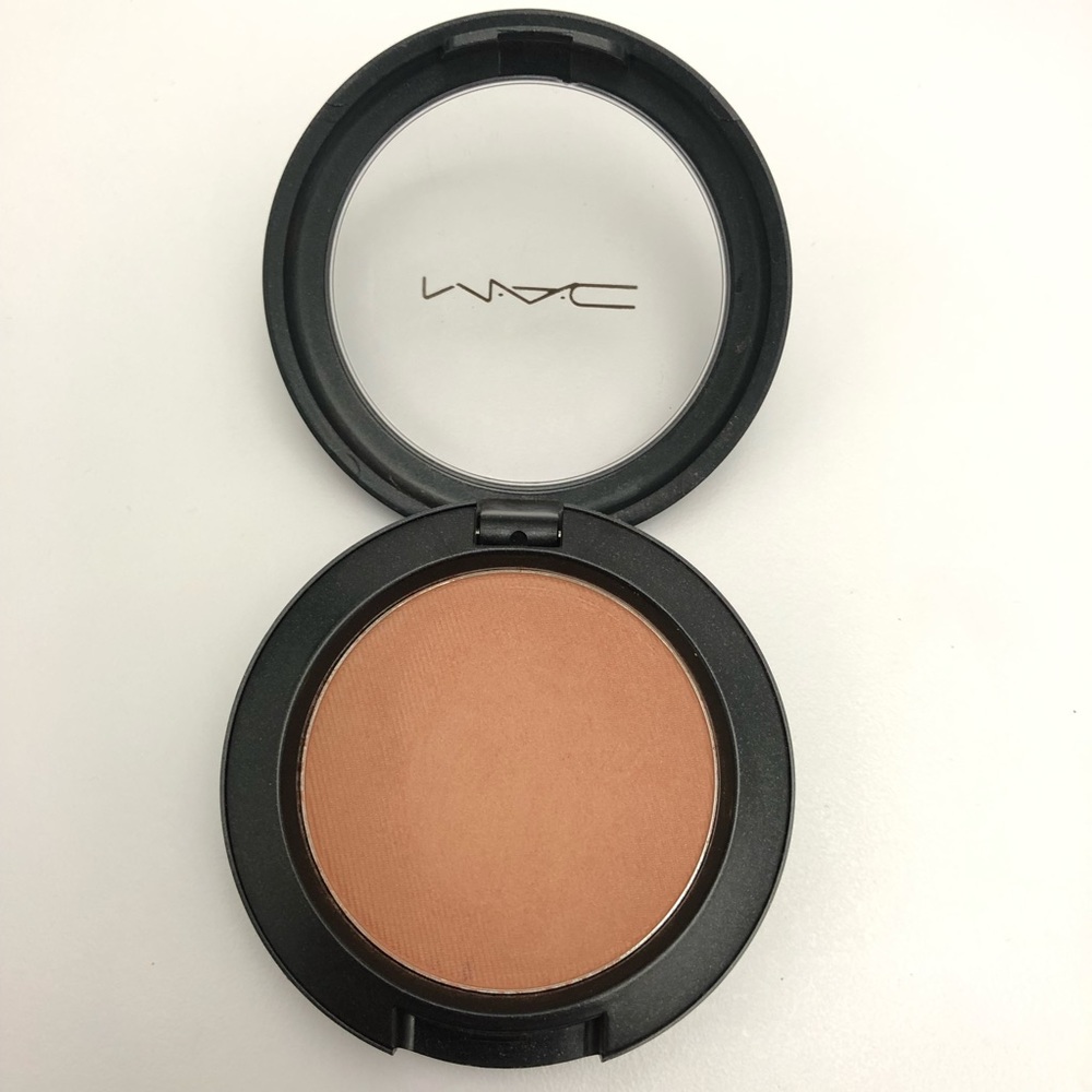 Mac Barefaced Satin Powder Blush
